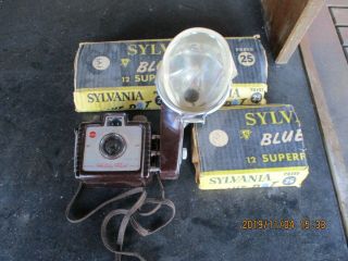Vintage 1950’s Eastman Kodak Holiday Brownie Flash Camera With Attached Flash