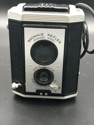 Vintage Brownie Reflex Synchro Model Camera & Flash 3
