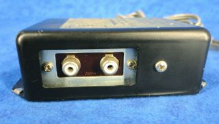 REALISTIC Solid State Stereo Pre - Amplifier 42 - 2930 (117V AC 60Hz) 2