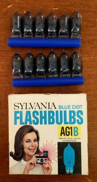 Vintage Sylvania Flashbulbs Blue Dot Ag1b Nos For Film Camera 12 Bulbs