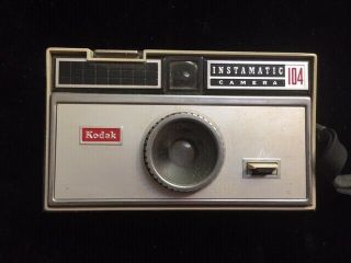 Vintage 1960s Kodak Instamatic 104 Film Camera.