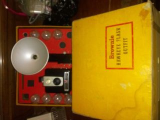 Vintage Kodak Brownie Hawkeye Camera Outfit W/ Box And Flash Kit