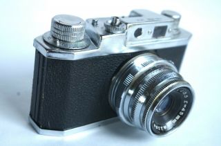 Vintage Halina 35x 35mm Camera