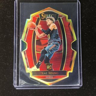 18 - 19 Select Trae Young Rc Rookie Red Diecut 142/175