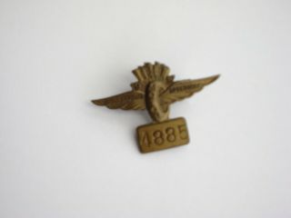 Indianapolis Indy 500 1957 Bronze Pit Badge Wing & Wheel Logo Sam Hanks Wins