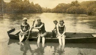 Na85 Vtg Photo Women In Swim Suits Caps Rowing Canoe,  River C Early 1900 