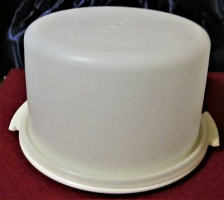 Vintage Tupperware 10 " Cake Taker 684 & 683 Sheer