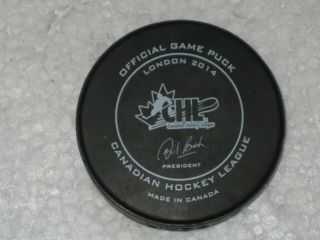 2014 MEMORIAL CUP LONDON OFFICIAL GAME PUCK CANADIAN HOCKEY LEAGUE 2