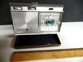 Vintage Westinghouse Travel Clock Am Radio Alarm Clock Radio -