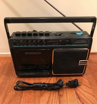 Vintage Magnavox D7185 Am Fm Radio Boom Box Cassette Recorder,  Cord