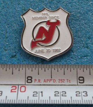Jersey Devils Nhl Hockey Member Since Logo Pin C839