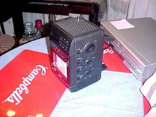 Vintage Rhapsody Personal Portable Black & White TV /am/fm radio/clock 2