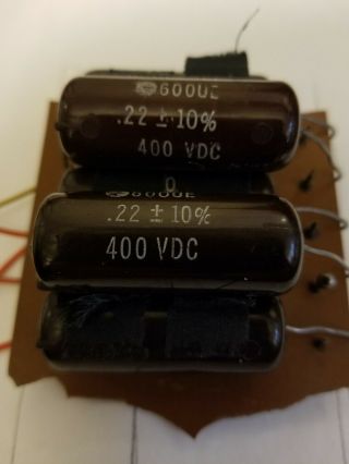 5 Vintage Good - All.  22 Uf 400v Capacitors 600ue Tone Caps Good