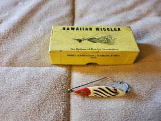 Vintage Fred Arbogast Hawaiian Wiggler 3 Redhead,  White Cardboard Box w Insert 2