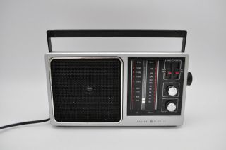 Vintage General Electric Ge Am/fm Portable Radio Model 7 - 2857a Boombox