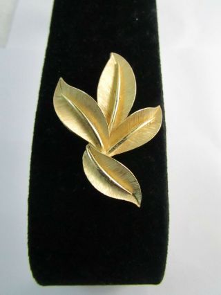 Vintage Crown Trifari Leaf Brushed Gold Tone Pin Brooch 2 3/8 "