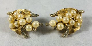 Vintage Crown Trifari Leaf Clip Earrings Goldtone Rhinestone Faux Pearl