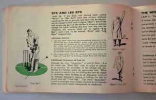 THE LAWS OF CRICKET ' Know the Game ' 1958 Vintage Book Produced for the MCC 3