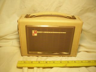 Vintage " General Electric " All Transistor Portable Radio,  Model P - 797 A,  C.  1960 