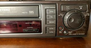 Aiwa HV - MX100 VHS VCR - Tape won ' t feed properly 3