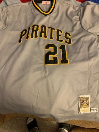 Roberto Clemente Jersey - Adult Xxl (54) Pittsburgh Pirates
