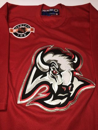 Buffalo Sabres NHL Hockey Jersey Adult Sz M CCM Red 3