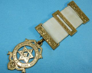 Vintage Masonic Royal Arch Companiion Breast Jewel Medal By J Fray