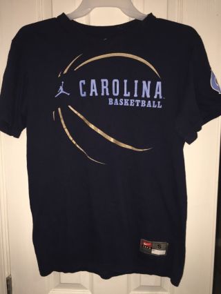Nike North Carolina Tar Heels Basketball Loose Fit Small Black T - Shirt Jordan Mj