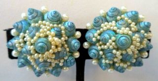 Stunning Vintage Estate Shell & Pearl Flower 1 " Clip Earrings 2750c