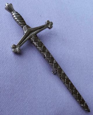 Vintage SCOTTISH THISTLE Hilt CLAYMORE SWORD Brooch/Kilt Pin (Large) 2