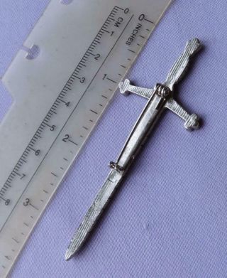 Vintage SCOTTISH THISTLE Hilt CLAYMORE SWORD Brooch/Kilt Pin (Large) 3