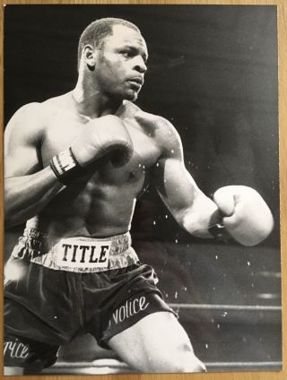 Vintage Press Photo Of British Heavyweight Great Horace Notice In Action