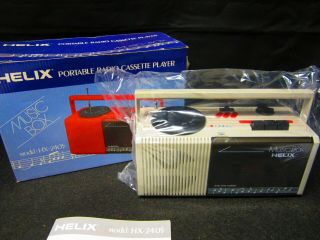 Vintage - Helix - Am/fm Radio Cassette Tape Portable Player - Hx2405 - Nib
