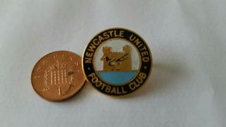 Vintage Newcastle United Football Club Enamel Pin Badge