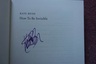 Kate Bush - How To Be Invisible SIGNED FIRST EDITION (Lyrics) 2