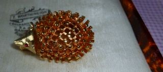 Vintage Jewellery This Is A Adorable Hedghog Brooch Withred Rhinestone Eyes
