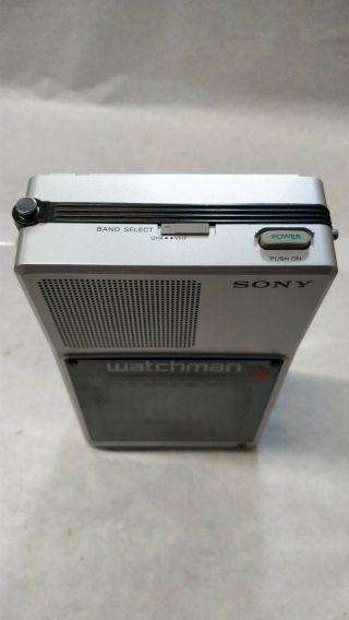 Vintage Sony Watchman UHF/VHF Black And White TV - Sony FD - 40A 3