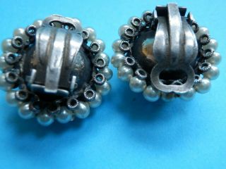 A lovely vintage silver Turquoise & pearl clip on earrings. 2