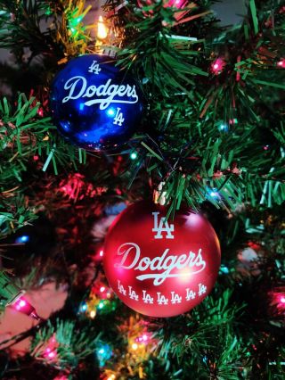 115 White La Dodgers Vinyl Stickers To Make Your Own Christmas Ornaments