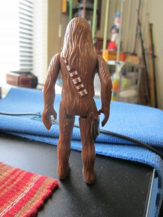 Star Wars 1977 Vintage Kenner Chewbacca with Weapon (HK) Loose Action Figure 2