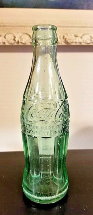 Vintage Hobbleskirt Coca - Cola 6oz Green Glass Embossed Logo Cookeville Tenn