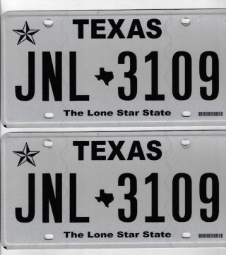 Texas Auto License Plate Matching Pair - Jnl 3109 - The Lone Star State - Tx
