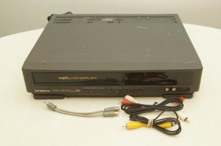 Hitachi Video Deck Model No Vt - M282a Video Cassette Recorder Vhs Vcr