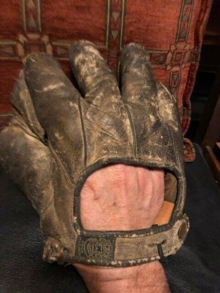 Antique Vintage Baseball Glove 2