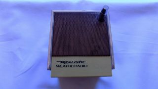 Vintage Realistic Cube Weatheradio Weather Radio Brown Model 12 - 181b