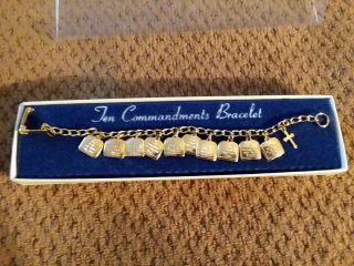 Vintage Ten Commandments Complete Gold Tone Charm Bracelet 7 1/4 " W / Box