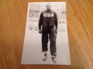 Jesse Owens 1936 Olympics Hero Usa Track And Field Legend Berlin Gold Medal