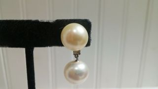 Vintage Silvertone Metal Faux Pearl Glass Bead Dangle Screw Clip - On Earrings 2