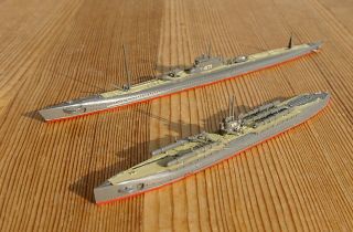 Ready Built 1:700 Ijn Two Submarines I 171 & I 370 & Kaiten Imperial Navy Japan