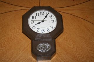 Vintage Westclox " Classtime " Electric Kitchen Wall Clock (model No.  26261)